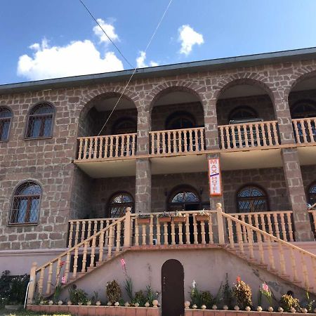 Max Hotel Gogi Alibegashvili Kazbegi Eksteriør billede