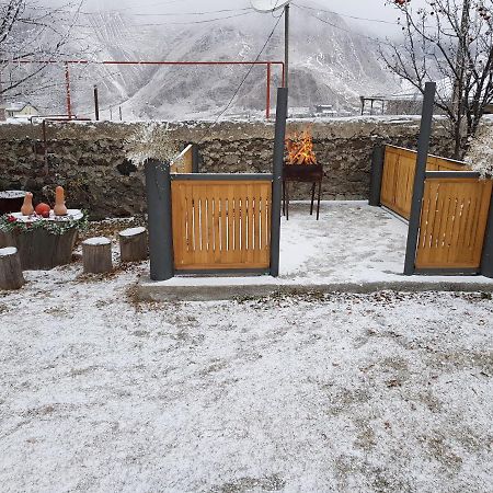 Max Hotel Gogi Alibegashvili Kazbegi Eksteriør billede