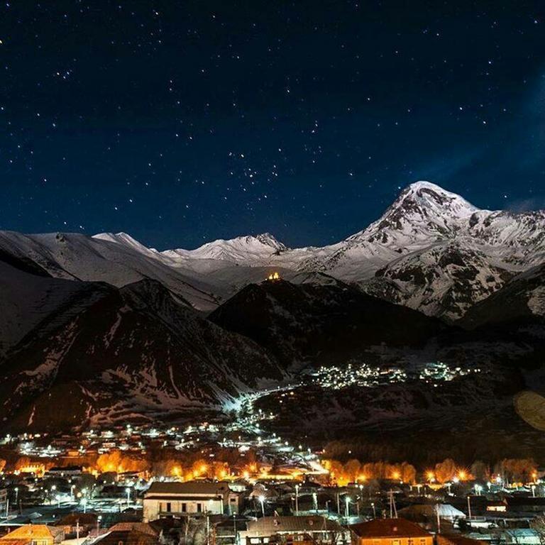 Max Hotel Gogi Alibegashvili Kazbegi Eksteriør billede
